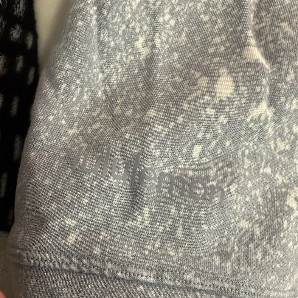 Lululemon perfectly oversized crewneck size 6-8 - Picture 3 of 4